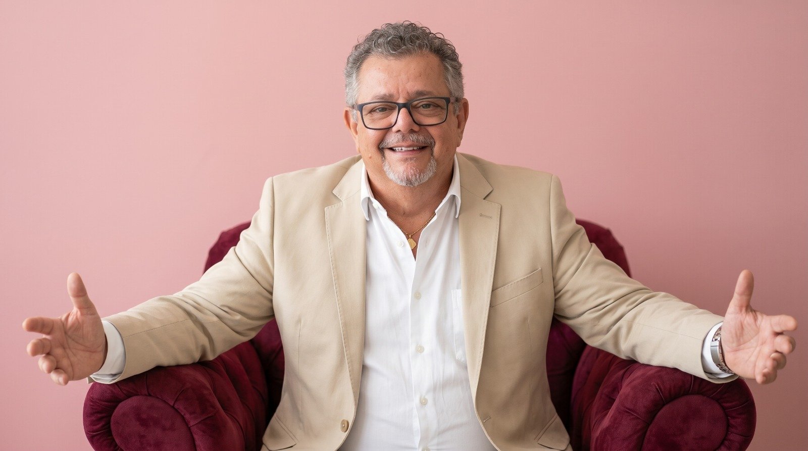 Dr. Antônio Fernandes, ginecologista e obstetra em São José dos Campos